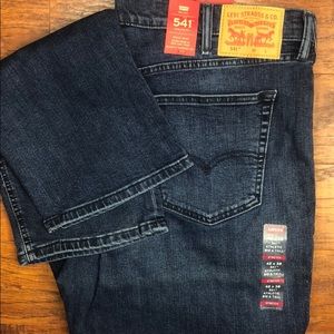 Men’s Levi’s 541 Athletic Big & Tall jeans 42x38
